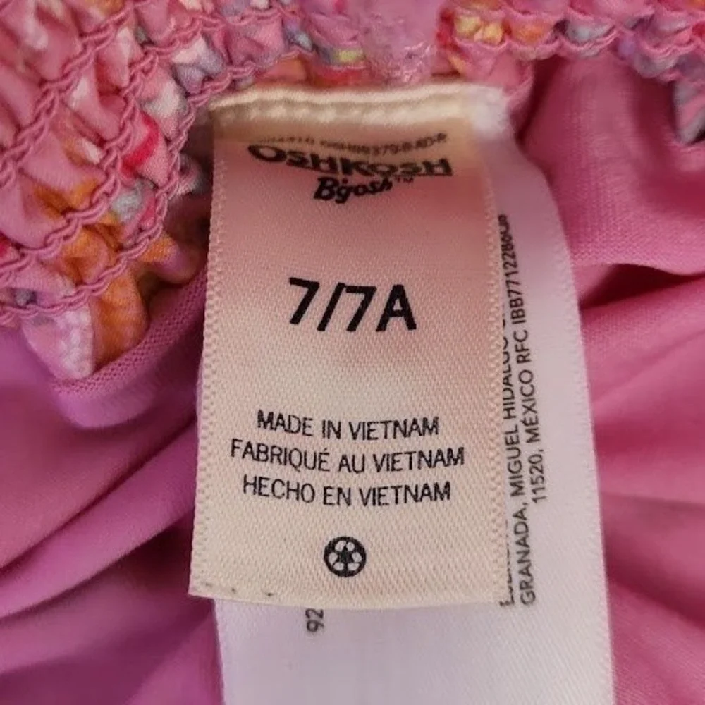 OshKosh Bgosh Girls Pink Tropical Floral Smocked Waist Active Shorts Size 7 630
